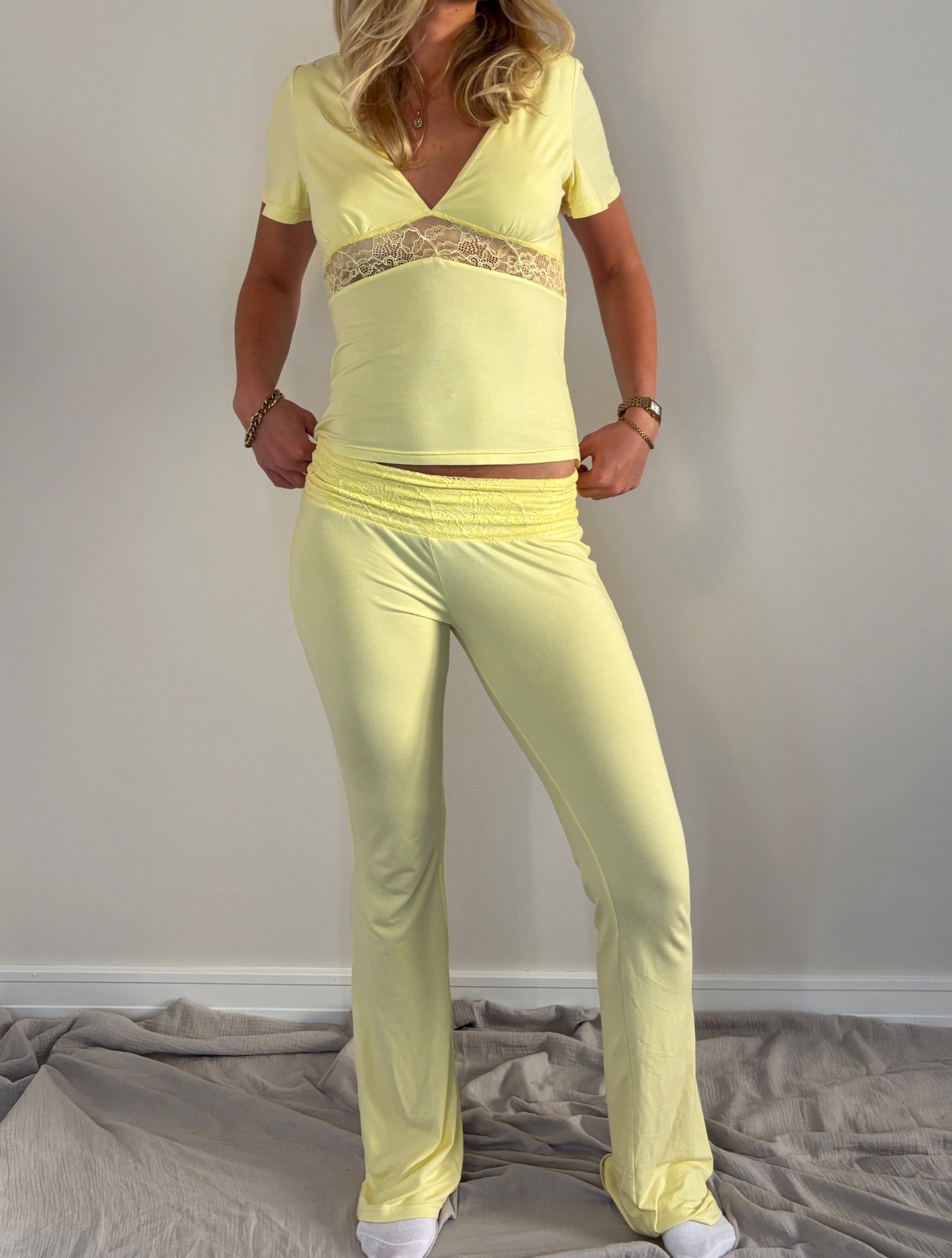 Lacy flare pants butter